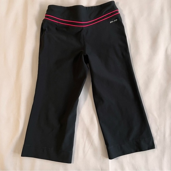 Nike Size XS Womens‎ Black Athletic DriFit Performance Sport Capri Leggings - Picture 6 of 12